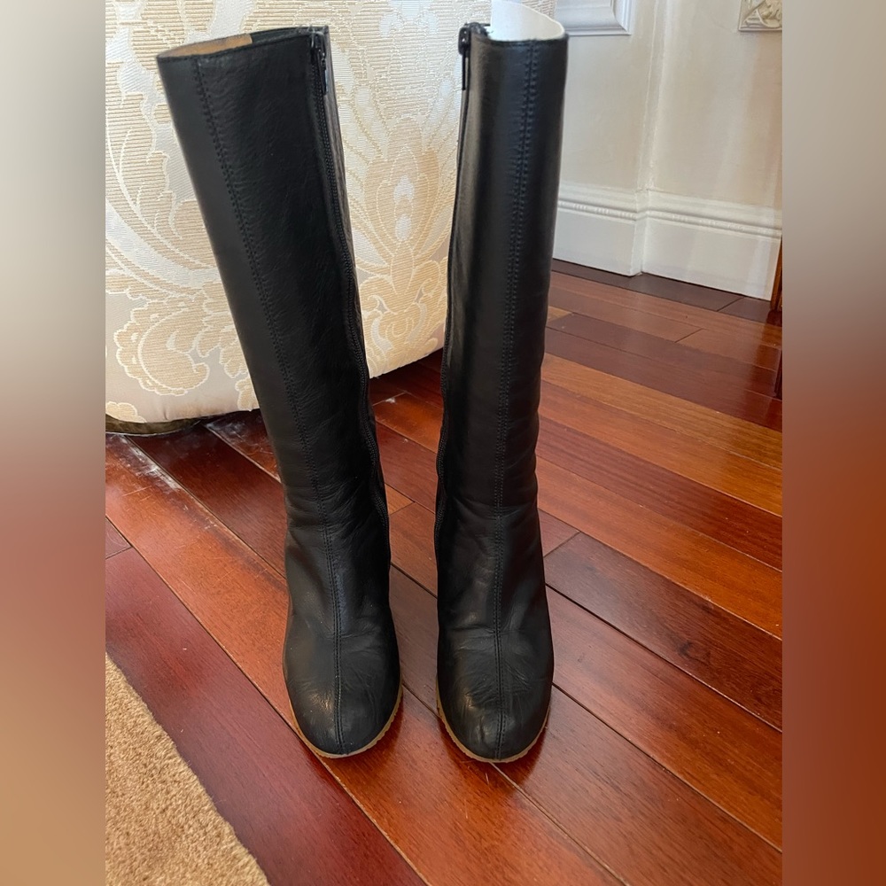 Black boots